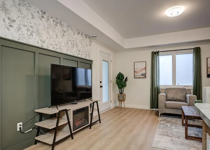 Chic Suite By Westlynn